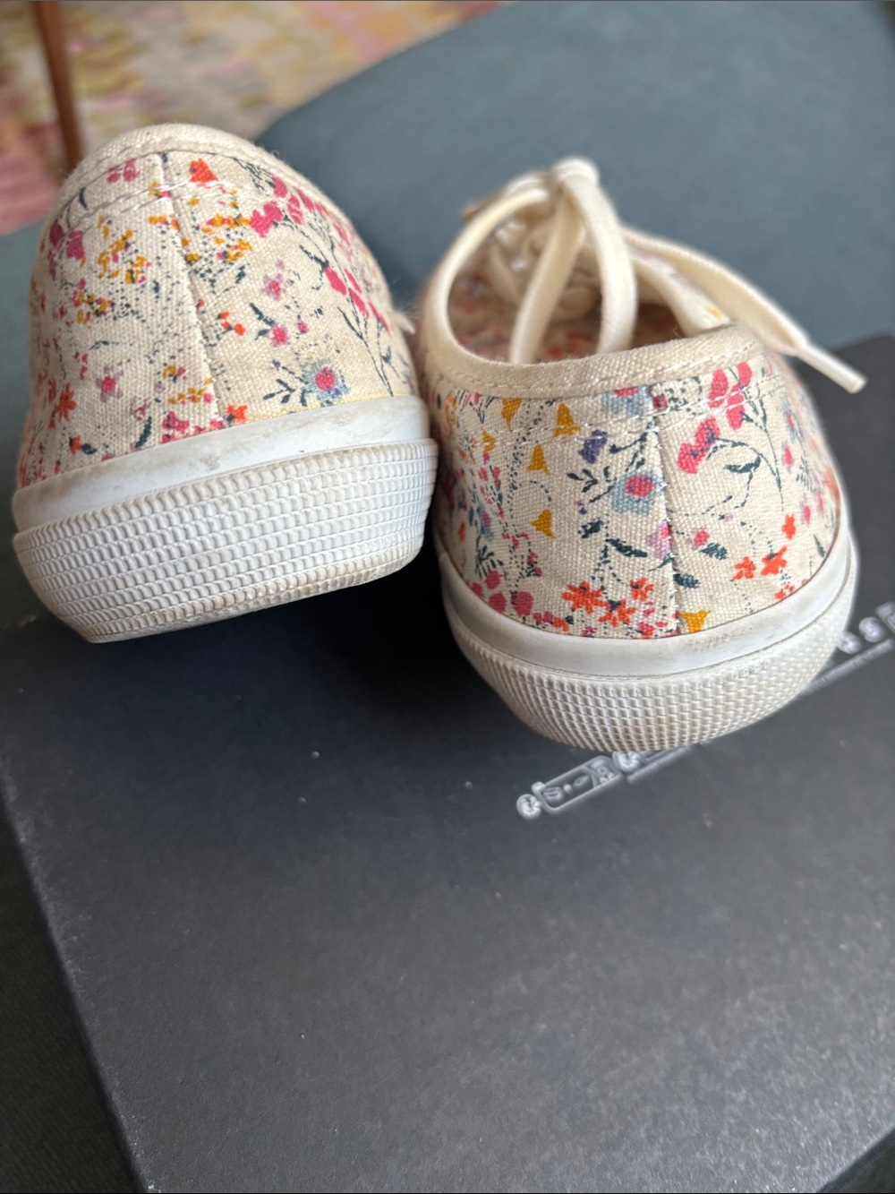 Old Navy Cream Canvas Floral Lace-Up Sneakers - Picture 2 of 5